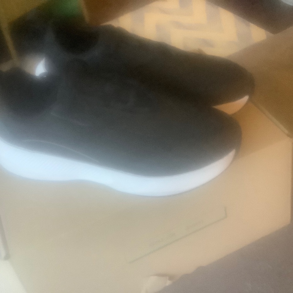Vessi runners